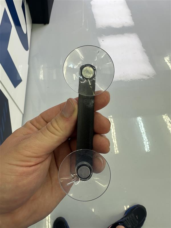 wall reciever with suction cups