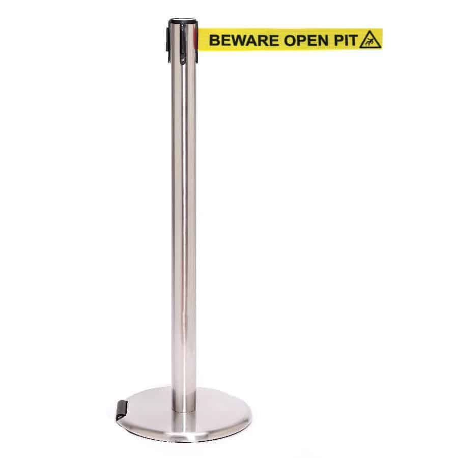 Guideline Roller Pro Free-Standing Retractable Belt Barrier